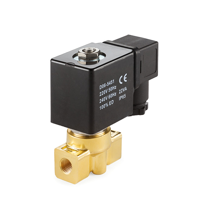 Соленоидный клапан нормально-закрытый, пилотный, 220В, PN75, Латунь/PTFE, DN15, TLSCP15/75PT1B-J TITAN LOCK