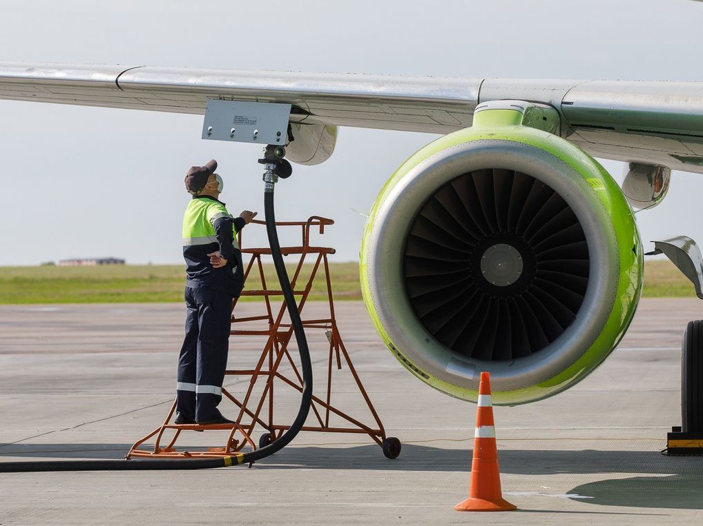 Рукава и шланги для авиационного топлива и заправки самолетов